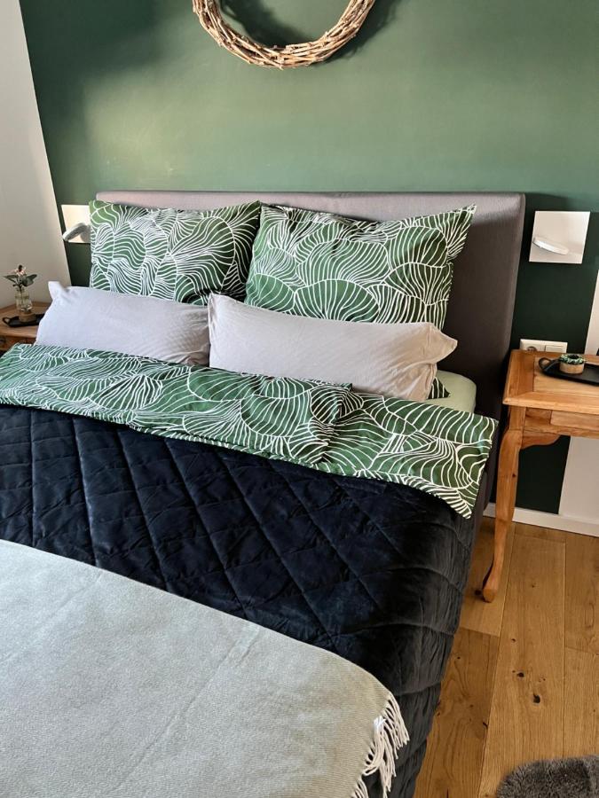 Beehome Euskirchen Ngoại thất bức ảnh
